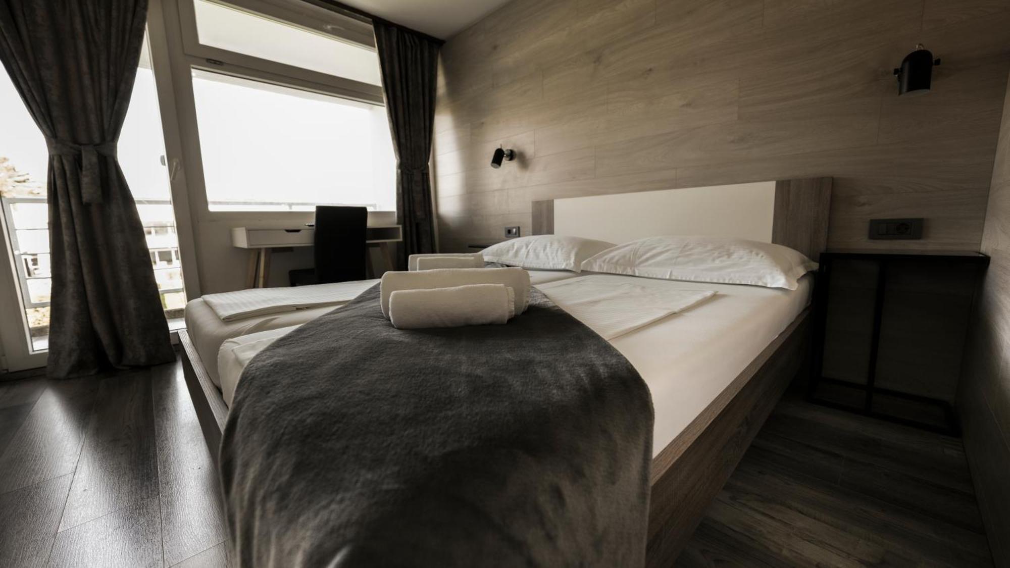 Hotel Matija Gubec Stubicke Toplice Екстериор снимка